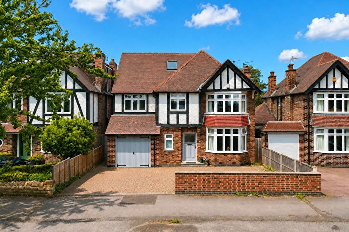 4 Bedroom Detached House For Sale In Davies Road, West Bridgford, Nottingham, NG2
