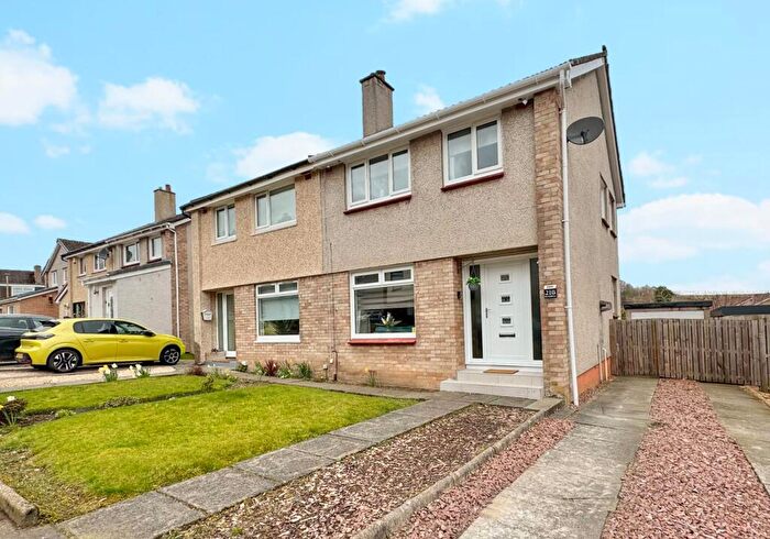 3 Bedroom Semi Detached House For Sale In Silvertonhill Avenue, Hamilton, ML3