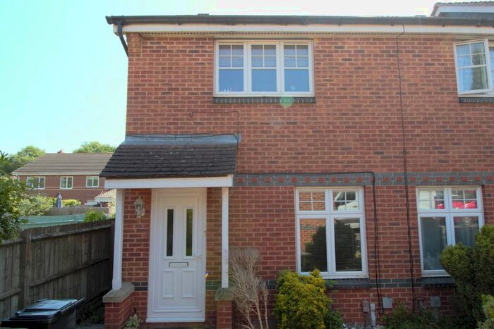 2 Bedroom End Of Terrace House To Rent In Denton Patch, Emersons Green, Bristol, BS16