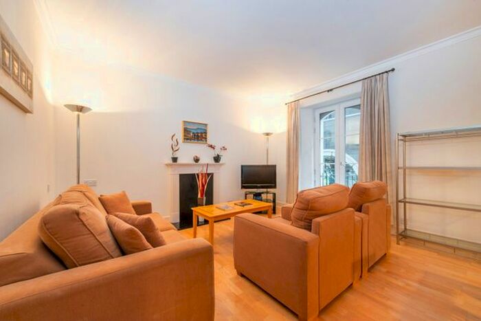 1 Bedroom Flat To Rent In Kipling House, Villiers Street, WC2N