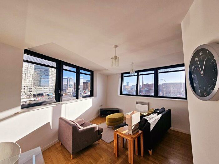 2 Bedroom Apartment To Rent In Mann Island, Liverpool, L3