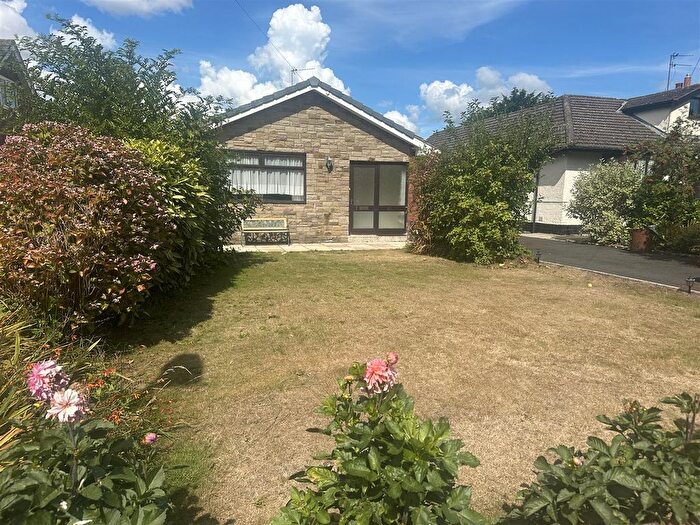 2 Bedroom Detached Bungalow For Sale In Becconsall Lane, Hesketh Bank, Preston, PR4