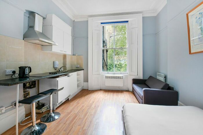 Studio To Rent In Marloes Road, Kensington, London, W8