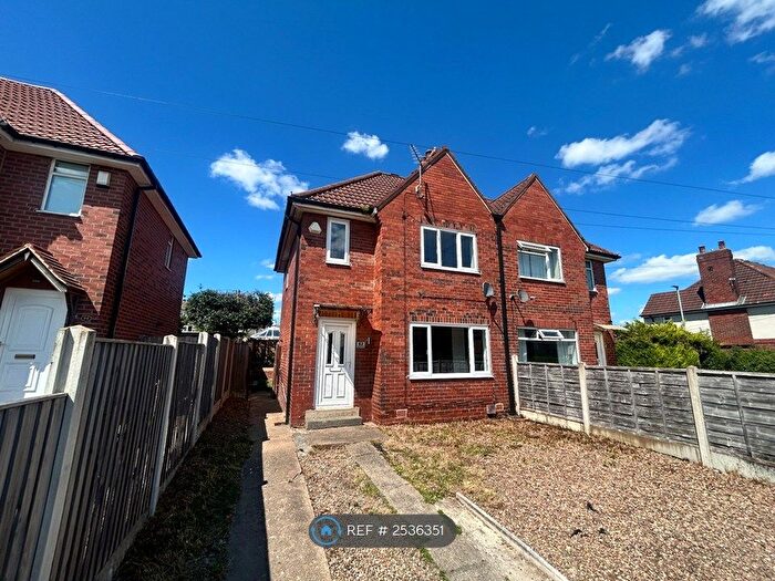 2 Bedroom Semi-Detached House To Rent In Green Lea, Oulton, Leeds, LS26
