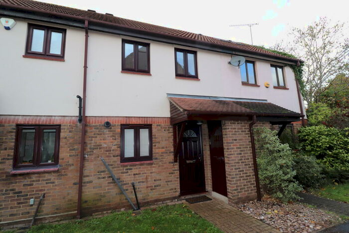 1 Bedroom House To Rent In Warley - Brentwood, CM14