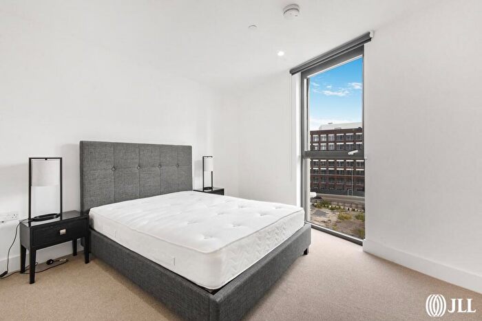 1 Bedroom Apartment To Rent In Corn House, Marshgate Lane London, E15