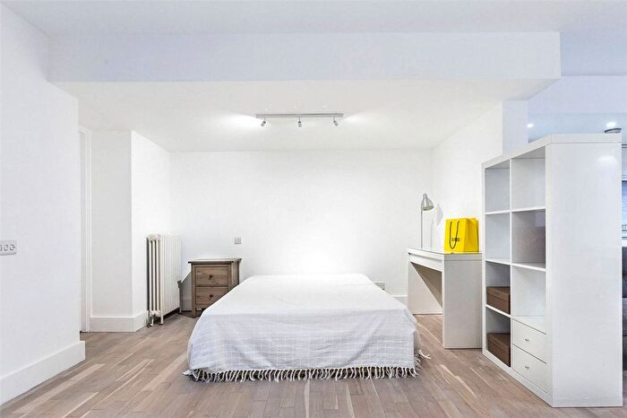 1 Bedroom Property For Sale In Leigh Street, Euston, London, WC1H