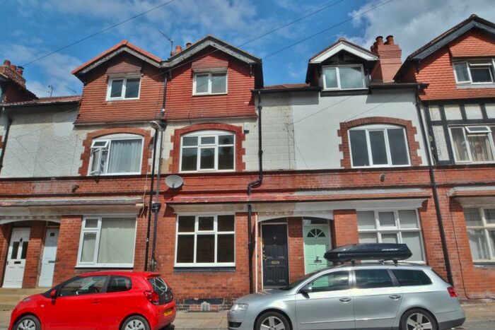 4 Bedroom Terraced House To Rent In Hawthorn Vale, Chapel Allerton, Leeds, LS7