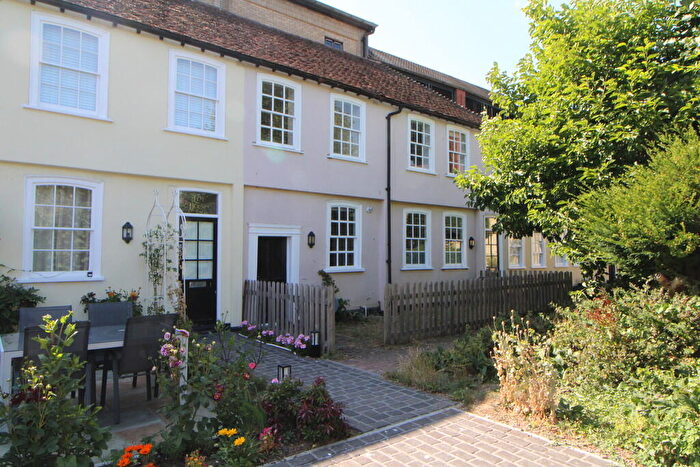 2 Bedroom Terraced House For Sale In Sir Isaacs Walk, Colchester, CO1