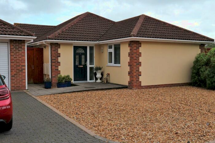 3 Bedroom Bungalow To Rent In Larch Close, Christchurch, BH23