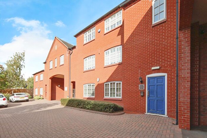 1 Bedroom Flat For Sale In Birmingham Road, Coleshill, Birmingham, Warwickshire, B46
