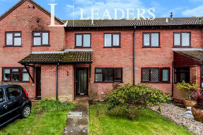 3 Bedroom Terraced House To Rent In Dinsdale Gardens, BN16