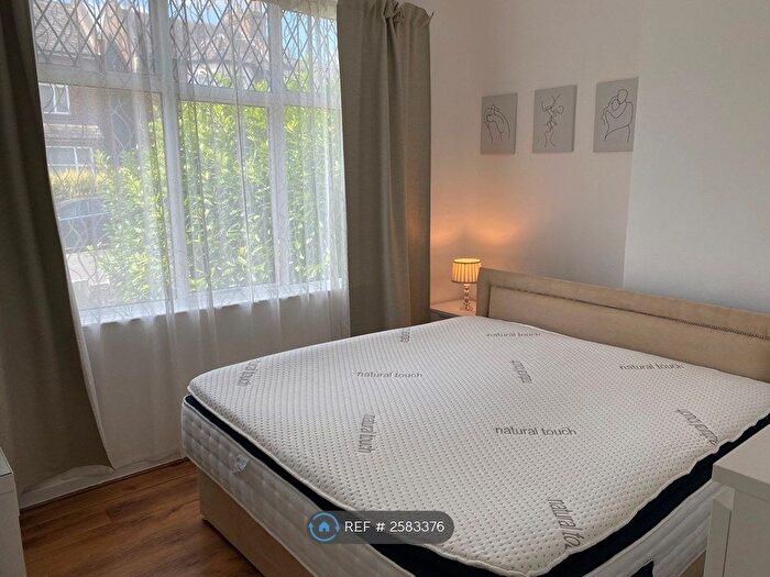 1 Bedroom Flat To Rent In London, London, N15
