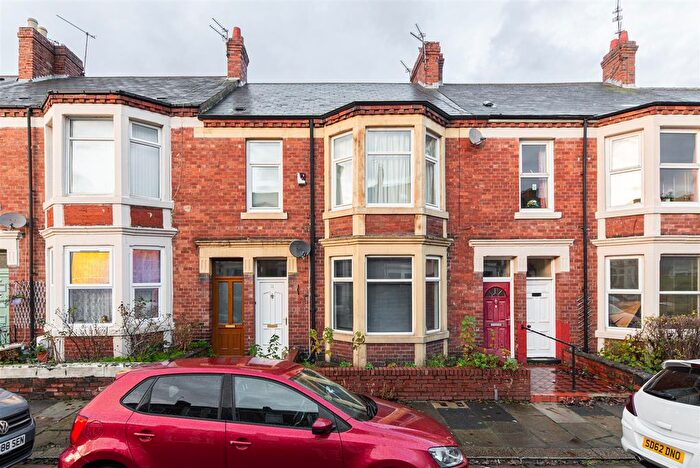 2 Bedroom Flat For Sale In Greystoke Avenue, Sandyford, Newcastle Upon Tyne, NE2