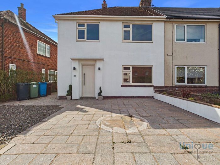3 Bedroom End Terrace House For Sale In Wray Crescent, Wrea Green, PR4
