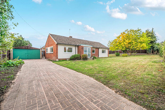4 Bedroom Detached Bungalow For Sale In Hockers Close, Detling, Maidstone, Kent, ME14
