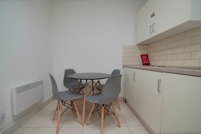 Studio To Rent In Church Road, St George, Bristol, BS5