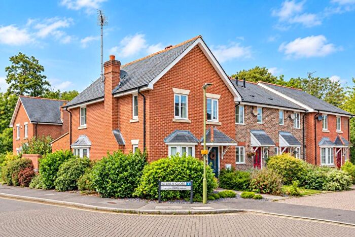 3 Bedroom End Of Terrace House For Sale In Sturla Close, Hertford, SG14