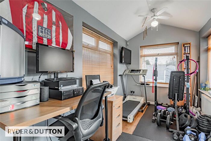 3 Bedroom Terraced House For Sale In Anglesey Road, Ashton-Under-Lyne, Greater Manchester, OL7