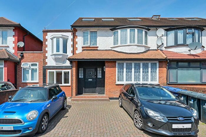 1 Bedroom Flat To Rent In Gunnersbury Lane, Gunnersbury, London, W3