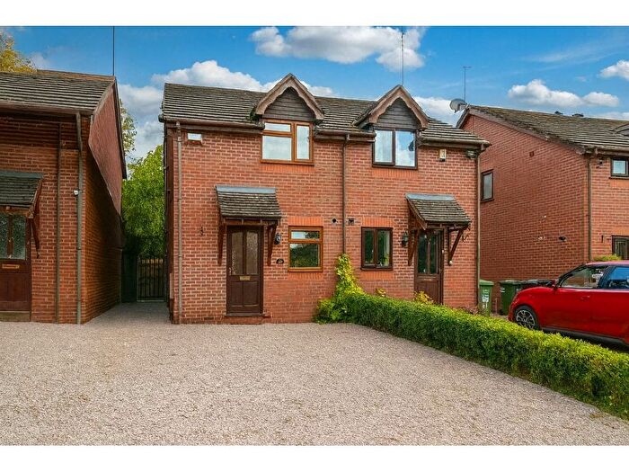 2 Bedroom Semi-Detached House For Sale In Lynwood Drive, Blakedown, Kidderminster, DY10