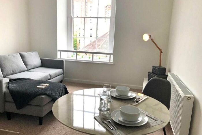 2 Bedroom Flat To Rent In Albert Terrace Road, Sheffield, S6