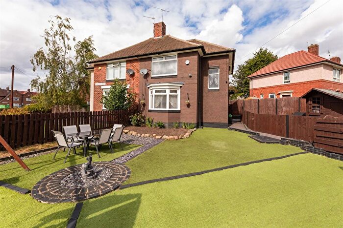 2 Bedroom Semi-Detached House For Sale In Remington Road, Sheffield, S5