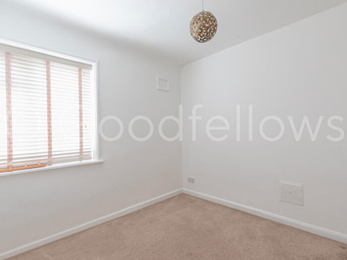 2 Bedroom End Of Terrace House To Rent In Farm Road, Morden, SM4