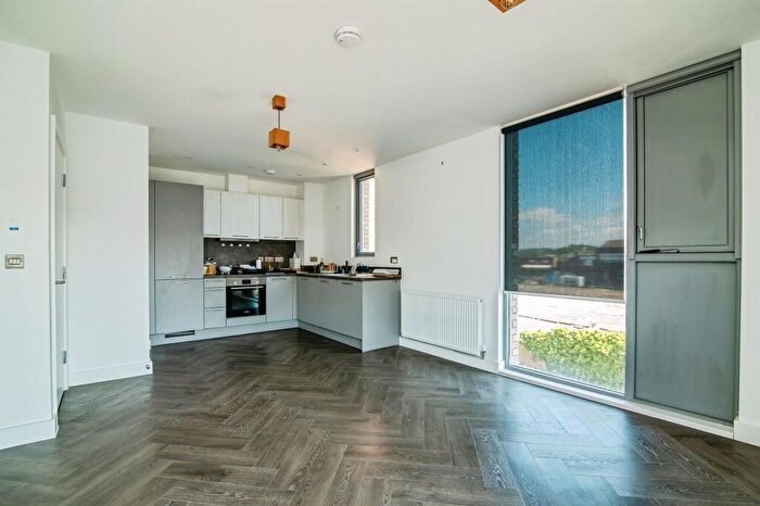 1 Bedroom Apartment For Sale In Trent Bridge View, Nottingham, NG2