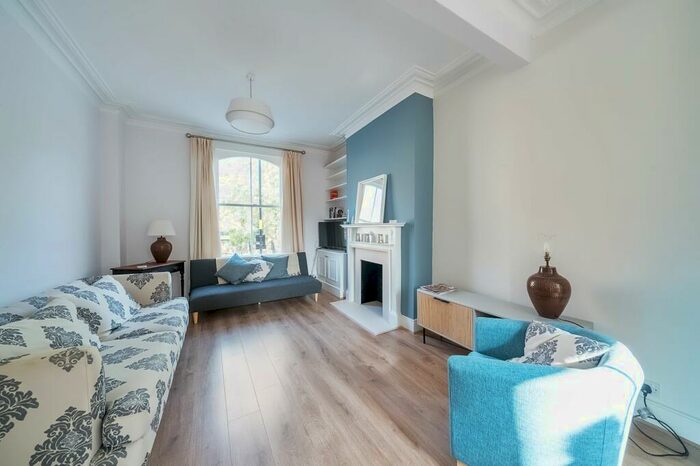 4 Bedroom Town House To Rent In Ravensdon Street, London, SE11