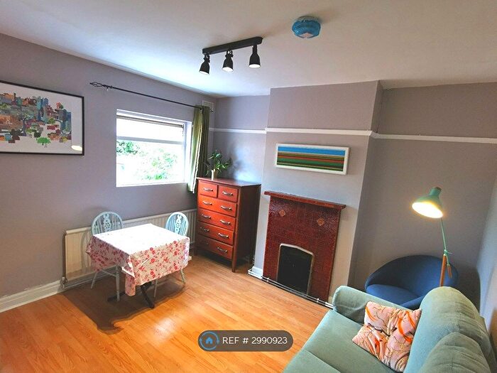 5 Bedroom Terraced House To Rent In Tunnel Avenue, London, SE10