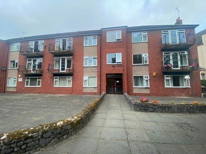 2 Bedroom Flat To Rent In Garth Court, Liverpool, L22