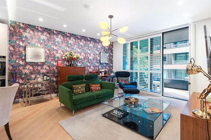 2 Bedroom Flat For Sale In Wood Crescent, London, W12