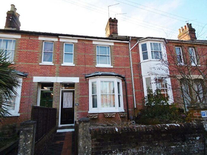 2 Bedroom Terraced House To Rent In Beaconsfield Road, Basingstoke, RG21