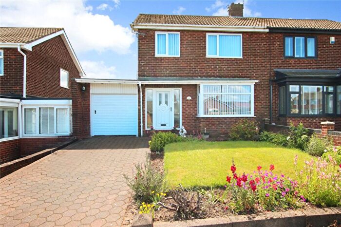 3 Bedroom Semi-Detached House For Sale In Warwick Drive, Washington, Tyne And Wear, NE37
