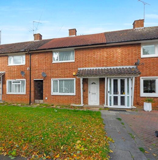 2 Bedroom Terraced House For Sale In Glebeland Gardens, Northampton, NN5