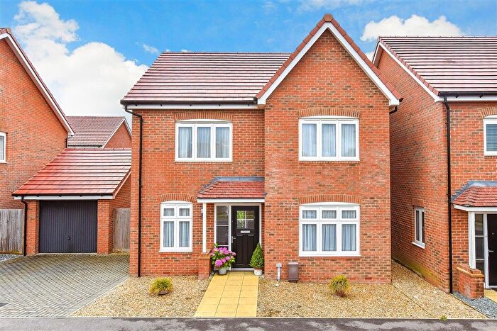 4 Bedroom Detached House For Sale In Barley Lane, Yapton, Arundel, West Sussex, BN18