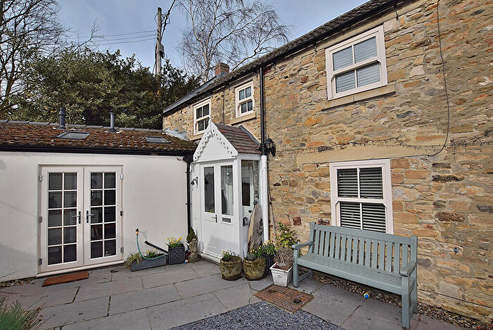 2 Bedroom Cottage For Sale In Aldbrough St. John, DL11