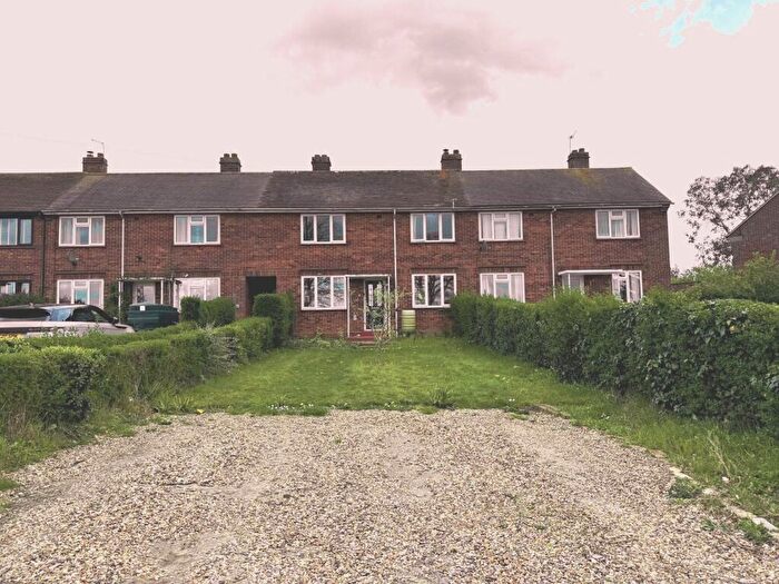 3 Bedroom Terraced House For Sale In Church Avenue, Halvergate, NR13