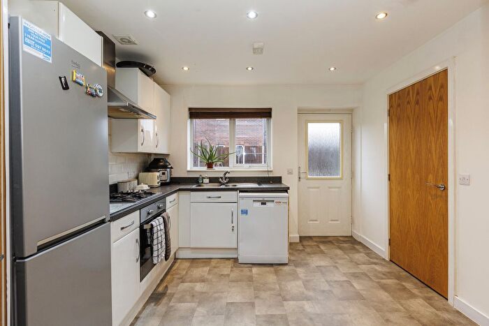 2 Bedroom Semi-Detached House For Sale In Frawley Avenue, Newton-Le-Willows, WA12