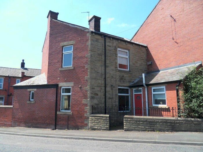 3 Bedroom End Of Terrace House To Rent In Thornville Terrace, Dewsbury, West Yorkshire, WF13