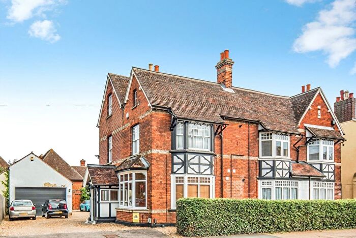 2 Bedroom Flat For Sale In Spring Road, Kempston, Bedford, MK42