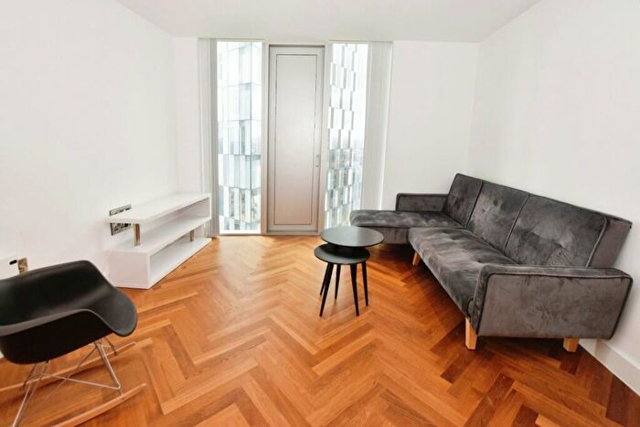 2 Bedroom Flat To Rent In South Tower, Owen Street, Deansgate, Manchester, M15