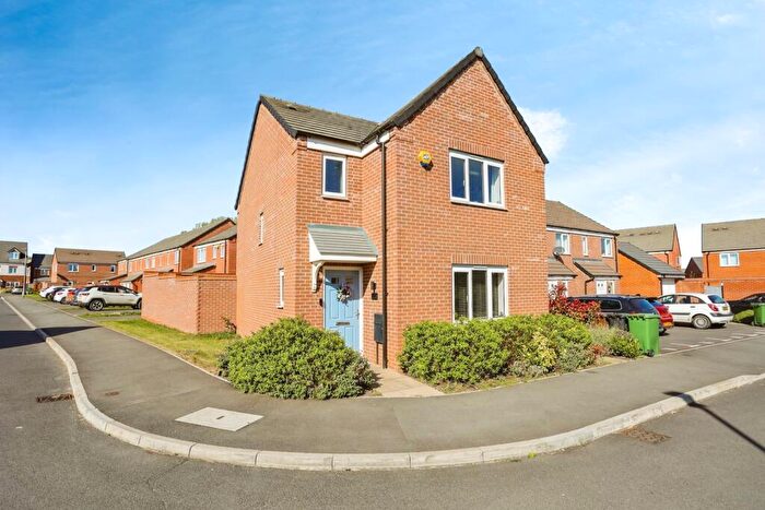 3 Bedroom Detached House For Sale In Goldcrest Road, Shepshed, Loughborough, LE12