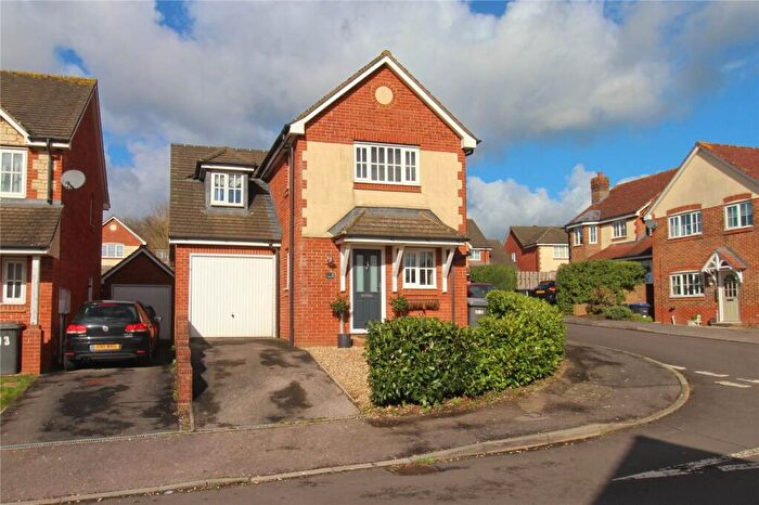 3 Bedroom Detached House For Sale In Newhurst Park, Hilperton, BA14