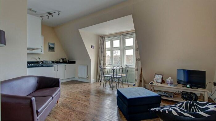 1 Bedroom Flat For Sale In High Street, Bromley, BR1