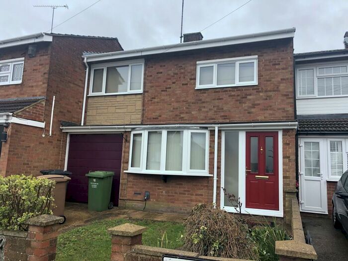 3 Bedroom House To Rent In Leagrave, LU3