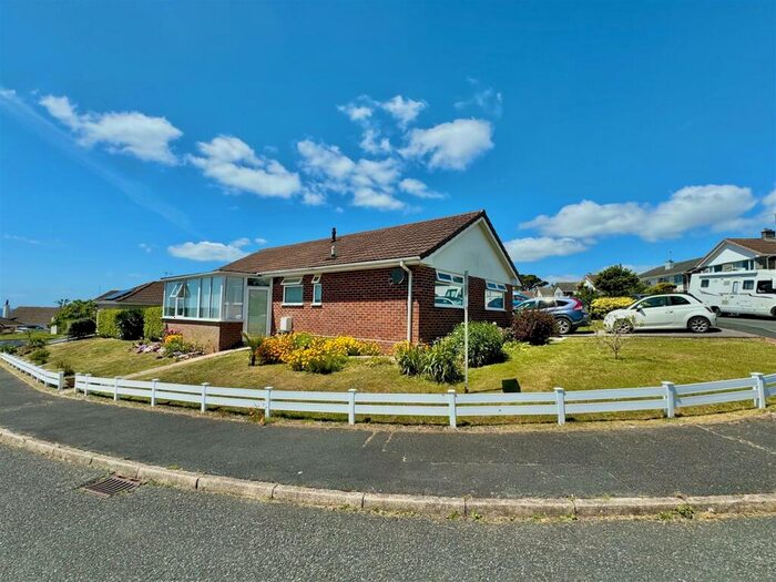 3 Bedroom Detached Bungalow For Sale In Heybrook Bay, Plymouth, PL9