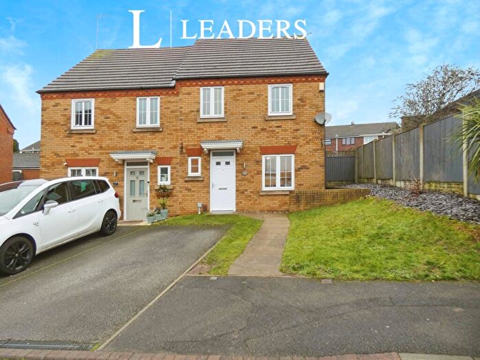 3 Bedroom Semi Detached House To Rent In Rufford Drive, Mansfield Woodhouse, Nottinghamshire, NG19