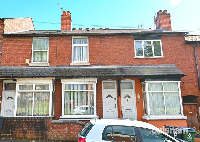 3 Bedroom Terraced House For Sale In Church Road, Smethwick, West Midlands, B67